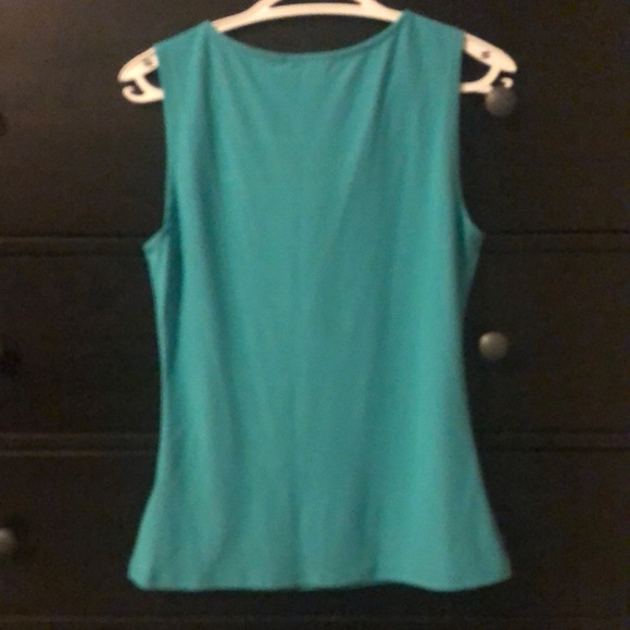 Turquoise tanktop with cutout - Picture 2 of 5
